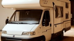 Anto – Travel carefree with Camper Mclouis.