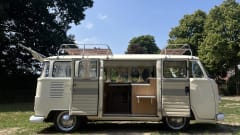 Parel – 2p Volkswagen campervan from 1981