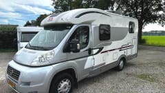 3p Adria Mobil semi-integrated uit 2011