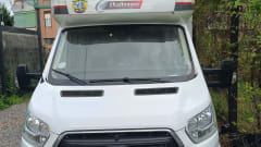 Tradate Camper – Challenger 4 posti automatico