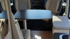 Very rare - Perfect getaway van - No bed set up required