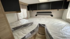 777 –  Chausson 777 Étape