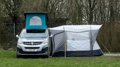 Ollie – Vauxhall-Campingbus mit 4 Schlafplätzen ab 2026