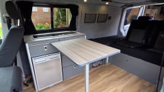 Automatic VW Transporter T6 with Pop Top King Size Bed and Storage