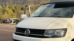 Blizzard  – 4 berth Volkswagen campervan from 2017