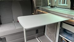 Blue – Iconic VW California Ocean 2024