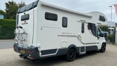 Ruime Roller Team Granduca Fiat camper – perfect voor 4 personen! 🚐☀️ 