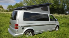 Misty  – *RECENTLY UPGRADED* Fully Heated/ Air-conditioned VW T5 4 berth  Campervan