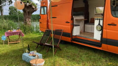 The Orange Nomad – Modern and attractive with brand new amenities