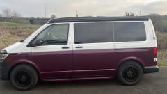 Benji – New conversion T6.1 4 berth Volkswagen campervan 