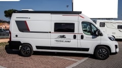 Livingstone 2 Sport – Camper Van 2 seats Roller Team Livingstone 2 Sport - 5.99 m.