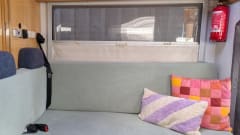 Freddy-van  – Comfortabel and spacious Iveco overcab motorhome for rent