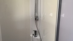  Camper LEVEL SYSTEM automatically levels