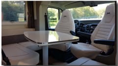 MCLouis Sovereign 5p - Family Luxury
