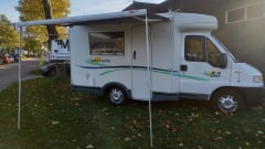 Complete camper, spacious inside. Good controllable for everyone !!