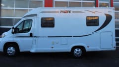 Compact Pilote P650C for rent!