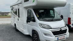 6p Eura Mobil alcove uit 2024