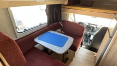 Ford Rimor – Ford Rimor 6 persoons leuke camper te huur