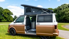 Floki – Luxury 4 berth Volkswagen campervan 2017