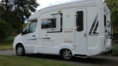 Devon – 2 berth Autosleeper Devon Aniversary Edition | Insurance | Low Mileage