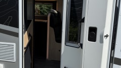 Laura – Start your adventure stress-free and enjoy the freedom!
