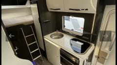 Raffy – Roller Team Zafiro 690 6 berth Roller Team s