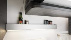 Benimar met queensbed, grote keuken en electrische fietsendrager