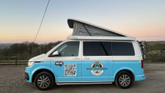 Sunny – 2021 Volkswagen T6.1 Transporter CamperKing Luxury Offgrid Camper (4 Berth)