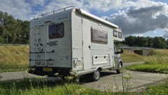 Ford Alcove 5 places de 2001