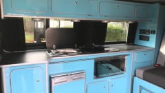 Eric – 4 berth Volkswagen Campervan - Eric