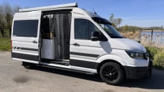 Dream Camper – 2p Volkswagen Crafter camper from 2018