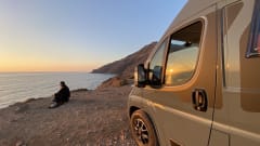 Cocolishi Camper – New bus camper for up to 4 people in Spain