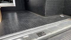 Frellie – Peugeot Boxer-Umbau - 2 Schlafplätze