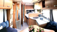 " The Surfer"  – 2p Renault semi-integrated uit 2005