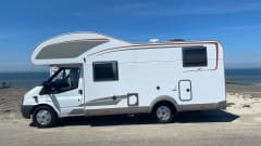 Happy Camper – Happy camper, 4 people, neat and clean.