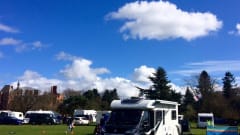 Doodles – Luxe Bailey-camper