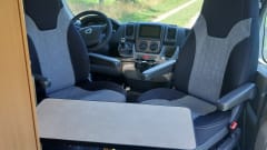 Witte Harrie – Very neat and complete 2-person Fiat camper van from 2007