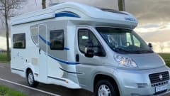 Luxurious, spacious and fully furnished 4 pers. motorhome.