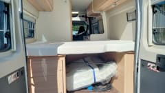 Gilbert – Furgone allestito da 5,99 m dotato di cambio automatico