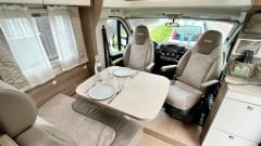 Romantic Luxury Camper – 2p LMC semi-integrated from 2020