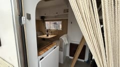 Last minute (-20%): Nice and complete camper for rent!