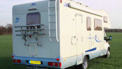 Blucamp Sky 400 - Cozy family camper with 7 places to sleep!
