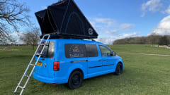4 Birth – VW Caddy Camper