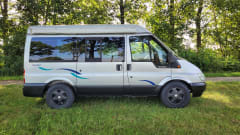 Nuggy – Ford Nugget 5 persoons,  Stoere kampeerbus voor de ultieme roadtrip!