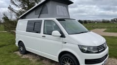 2/4 berth VW T6 Campervan With Heating