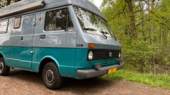 Blauwe Kiwi (VW LT28) – Rent a Volkswagen LT classic retro camper for unprecedented adventures!
