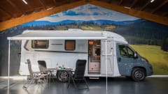 Weinsberg Carasuite 700 4p from 2022