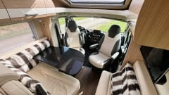 Fijne Bürstner voor 2 personen