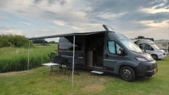 Buscamper – 2p Dethleffs bus uit 2026