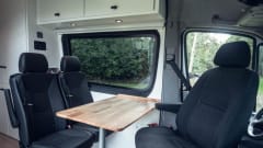 Autobus Mercedes-Benz 4p del 2014